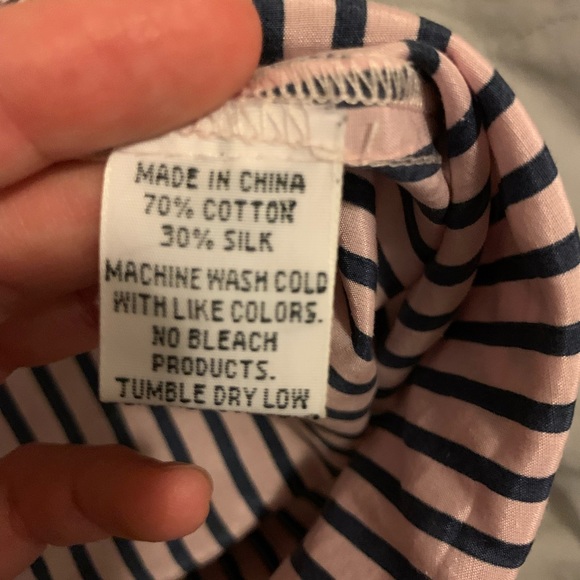 built by wendy - gently used - silk/cotton top - Picture 4 of 4